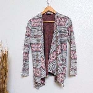 ⭐ American Eagle Outfitters Sweater